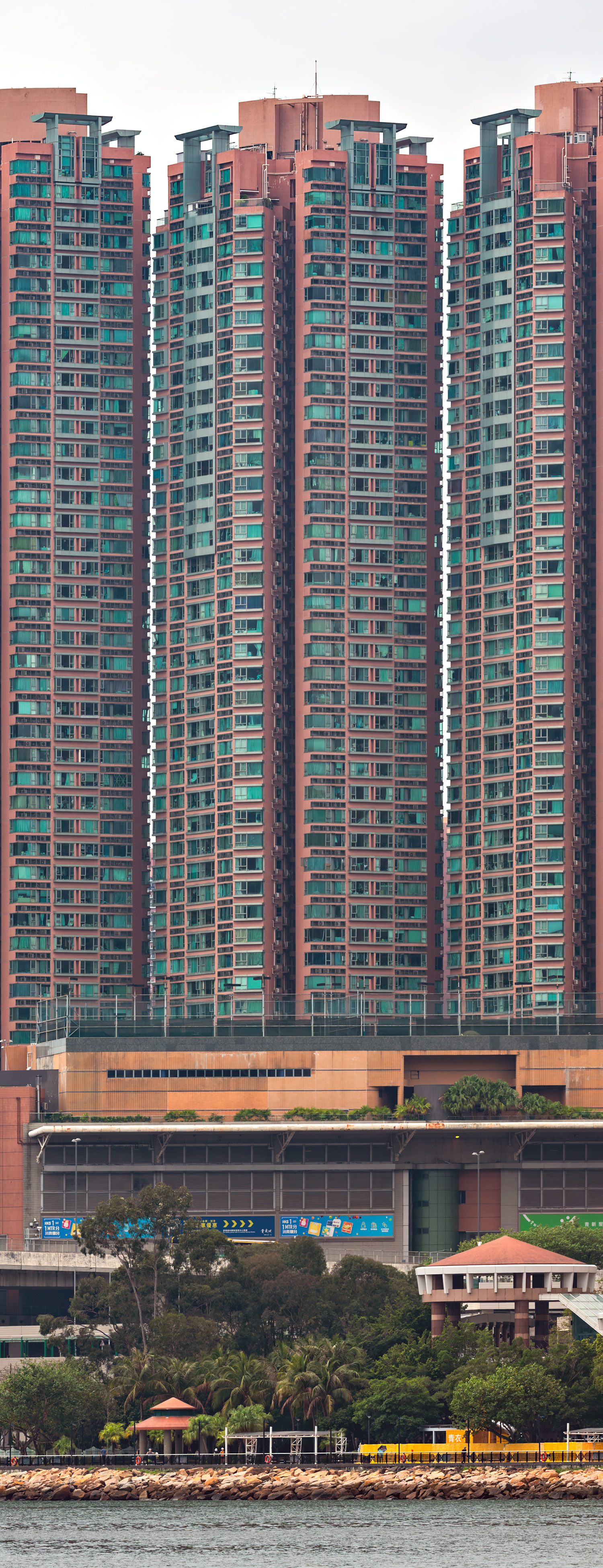 Tierra Verde Tower 2, Hong Kong - View from the north. © Mathias Beinling
